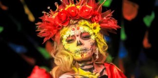 Find Mexican tradition, Maya mystique, Catholic reverence and a sprinkle of Halloween mischief at Isla Mujeres' Luz y Vida festival this month.