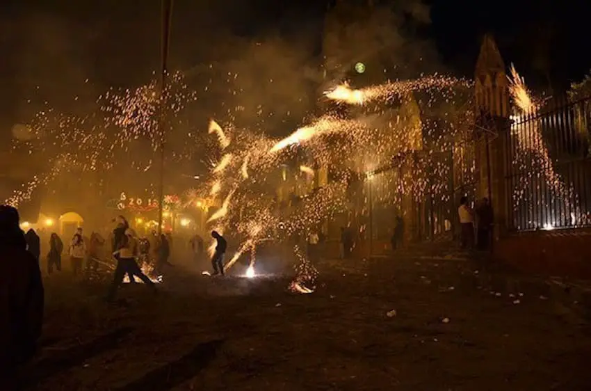 La Alborada firework battle