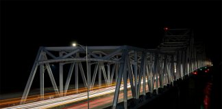 A night view of the Vicksburg, Mississippi, bridge where seven Mexicans died in a bus accident on Saturday
