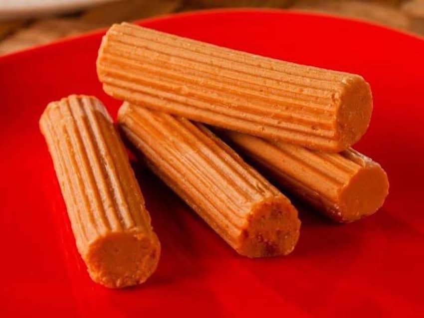 Macarrones de leche, Mexican candy