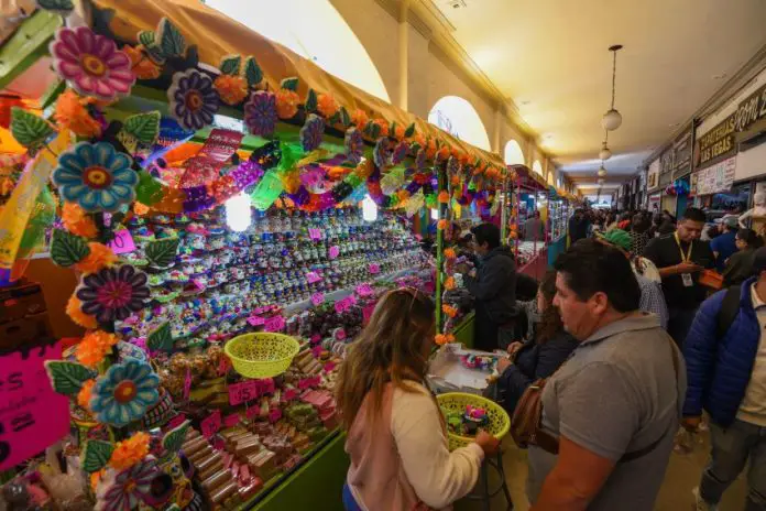 Mexicans shopping for Day of the Dead