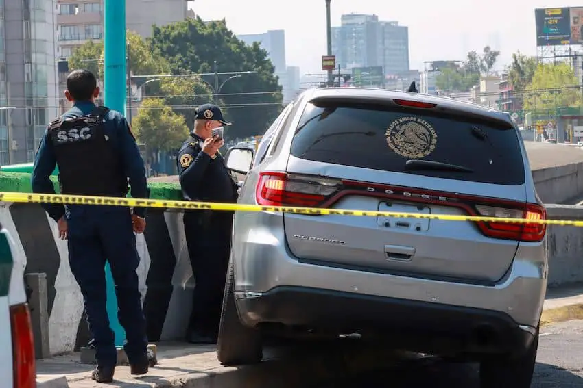 2 die in assassination attempts on Mexico City lawyer and deputy