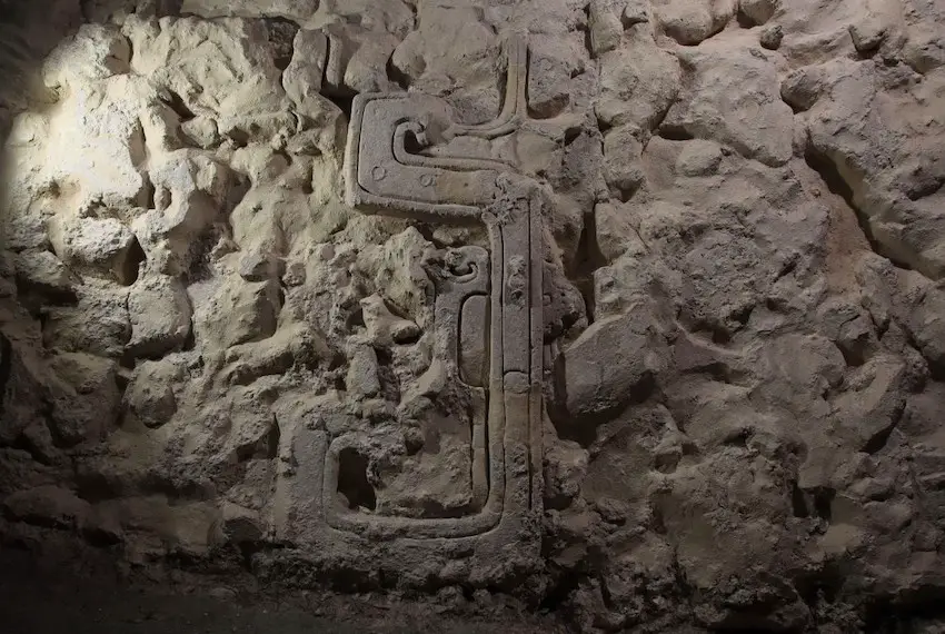 INAH finds Kaanu’l dynasty reliefs in Quintana Roo