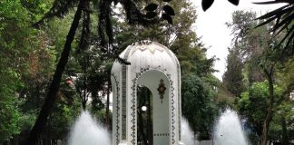 Plaza Popocatepetl in La Condesa