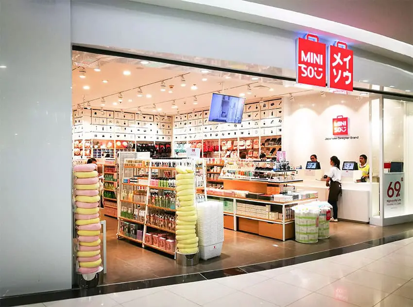 Chinese import store Miniso in a Mexican mall