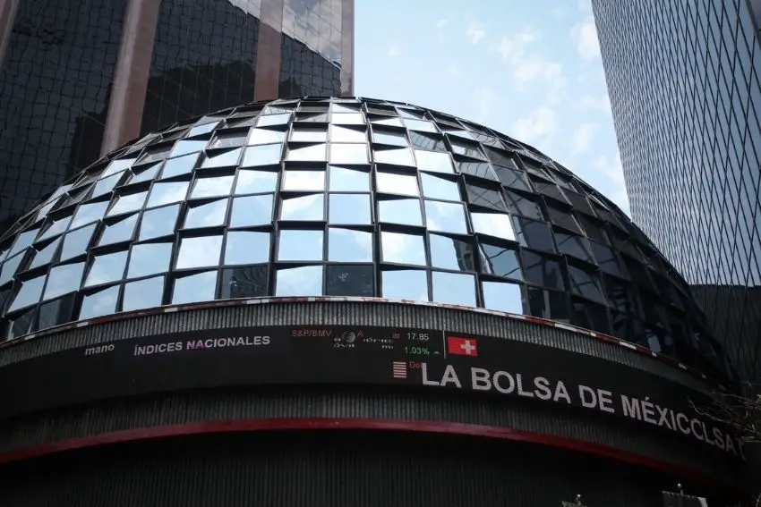 The dome of the Bolsa Mexicana de Valores, Mexico's stock exchange, surrounded by skyscrapers in Mexico City