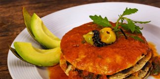 Plate of pan de cazón