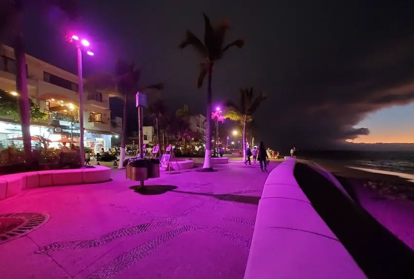 Puerto Vallarta Malecón at night