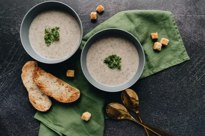 Two dishes of chowder