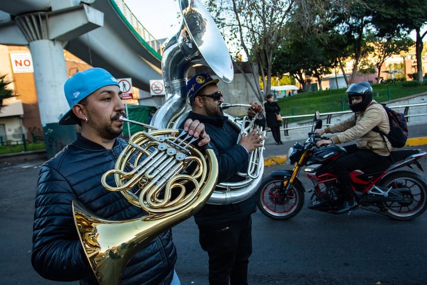 Mexican street musicians