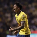 Kevin Álvarez celebrating a goal during the match between the Águilas del América and the Rayados del Monterrey, corresponding to the final of the first leg of the Apertura 2024 tournament of the BBVA MX League, held at the Cuauhtémoc Stadium.