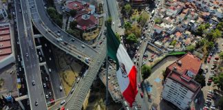 Mexican flag at San Jerónimo