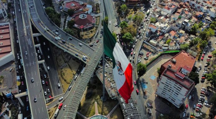 Mexican flag at San Jerónimo