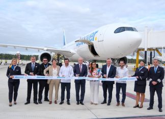 The first flight to connect Germany with #Tulum, the heart of the Maya Zone, arrives.