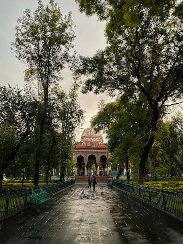 Parque del Kiosko Morisco in Santa María la Ribera.