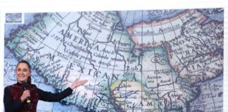 Sheinbaum before an early map of Mexico