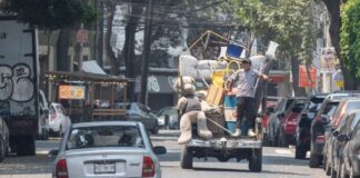 “We’re buying mattresses, metal drums, refrigerators, stoves, washing machines, microwaves or any old metal things that you’re selling.” 