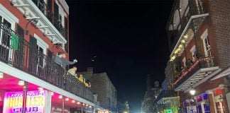 A busy New Orleans street in the French Quarter, shortly before a terrorist attack that killed 15 and injured 30, including two Mexicans