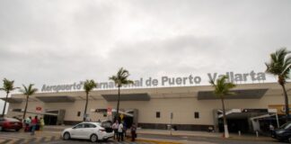 The entrance to the Puerto Vallarta International Airport, where a Canadian man was detained for failing to declare over $100,000.