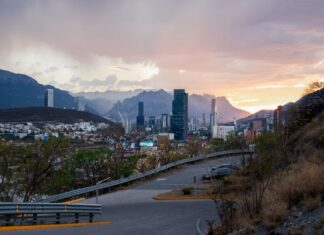 Sunset over the skyline of Monterrey, Nuevo León