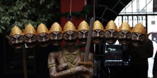 The 1.8-meter-tall piñata featuring the Hindu mythological figure Ravana and his 10 heads, each symbolizing a vice to overcome.