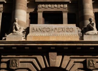 Facade of the Bank of Mexico