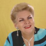 Paquita la del Barrio, who was born Francisca Viveros Barradas, died on Monday at the age of 77.