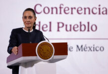 President Claudia Sheinbaum at her morning press conference, where she discussed the idea that US gunmakers might be cartel terrorism accomplices under the new US declaration