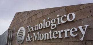 Tec de Monterrey facade