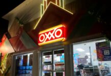 An Oxxo store front