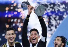 Mexico players celebrating their first Concacaf Nations League victory