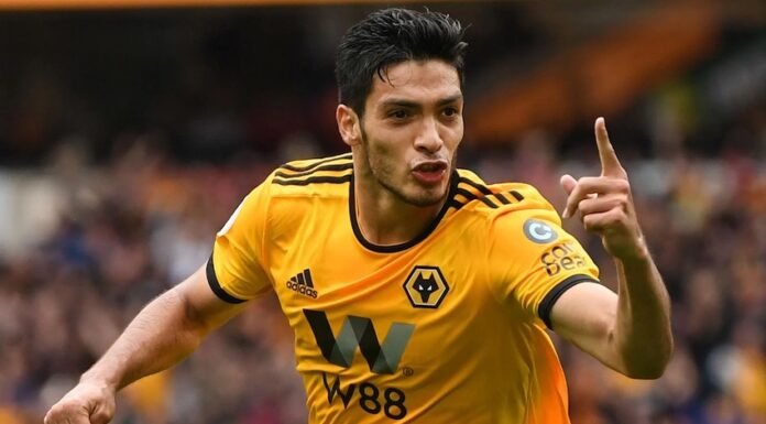 Raúl Jiménez playing for Wolverhampton Wanderers