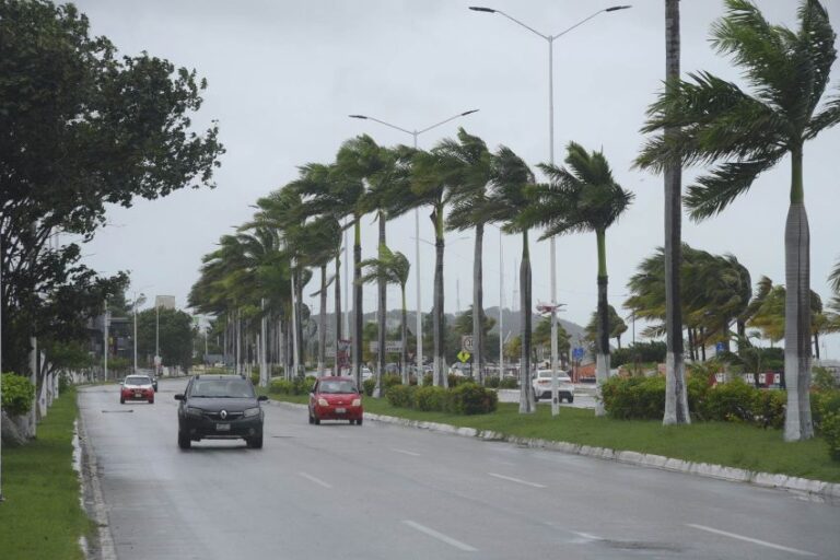 When does hurricane season start in mexico in 2025 