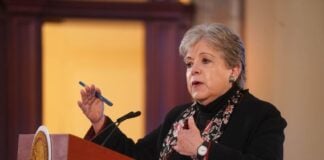 Alicia Bárcena speaks at a podium