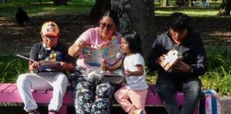 Mexicans enjoying books and great quality of life