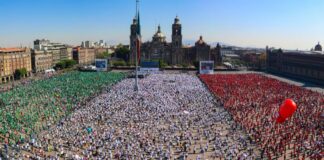 Crowd at Zócalo in Mexico City
