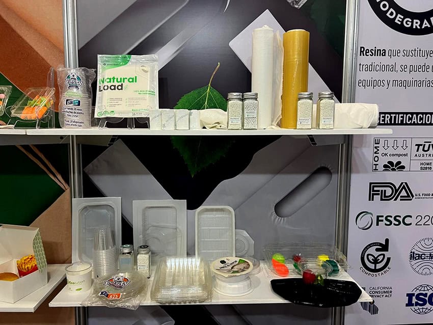 Plastic products made with biotialo