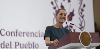 Sheinbaum at her morning press conference