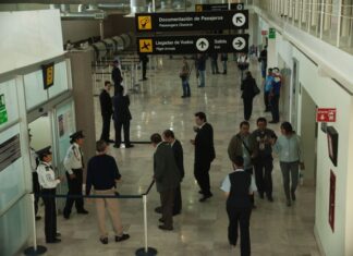 passengers checking in at Querétaro airport