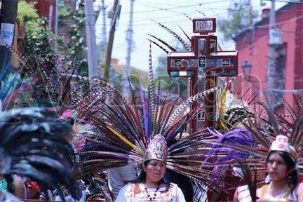 Fiesta en honor a la Santa Cruz del Valle del Maíz Fiesta en honor a la Santa Cruz del Valle del Maíz