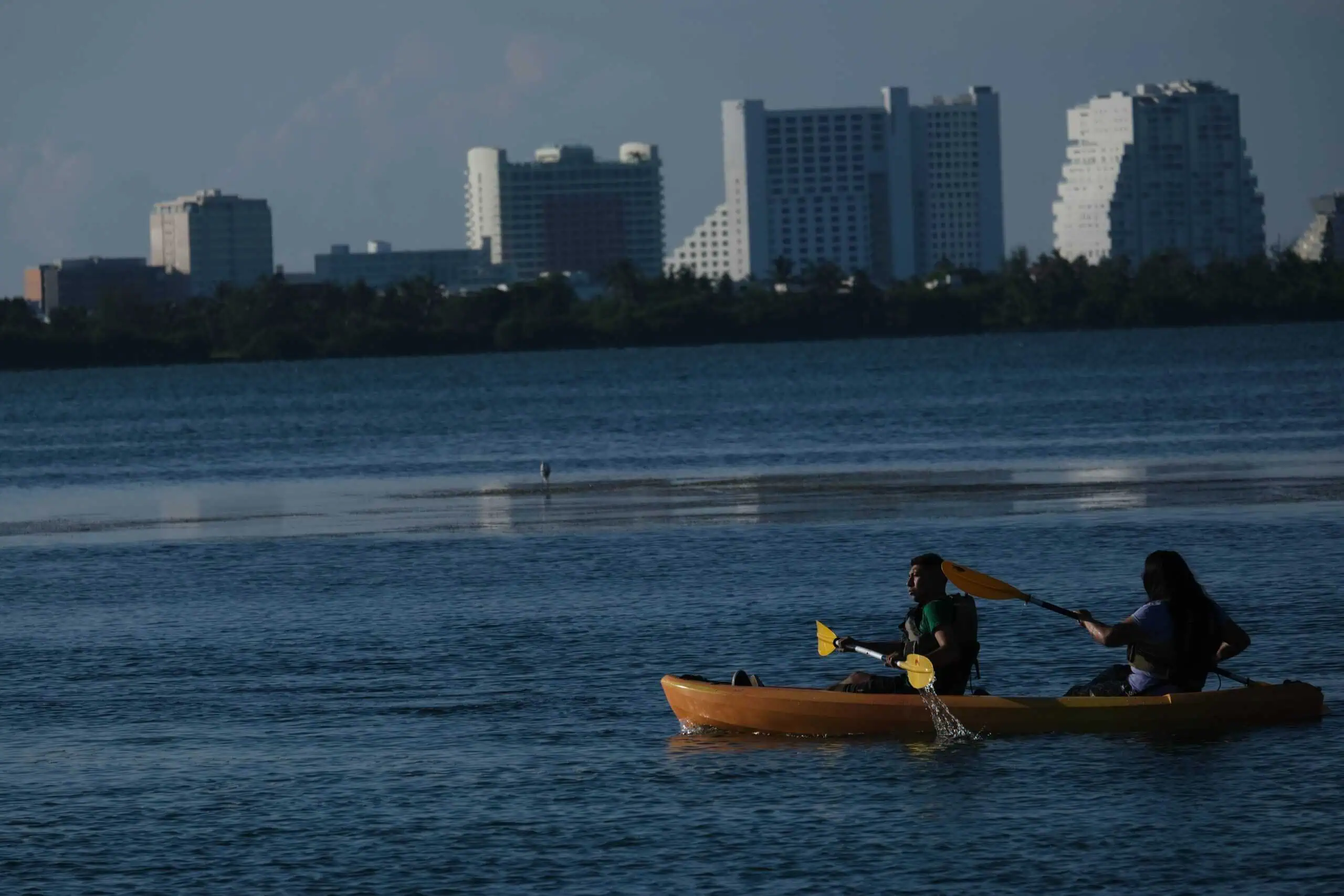 Kayakers in the Nichupté lagoon.