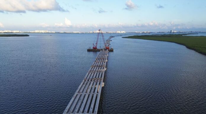 Aerial view of unfinished Nichupté bridge.