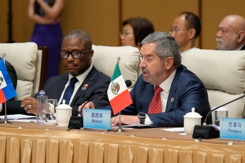 De la Fuente at the fourth China-CELAC Forum ministerial meeting earlier this week.