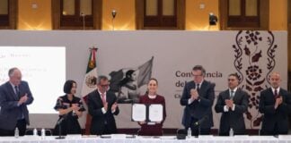 Sheinbaum signing the PACIC May 2025