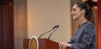 Sheinbaum at her morning press conference