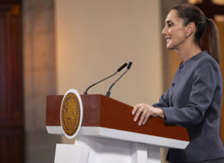 Sheinbaum at her morning press conference
