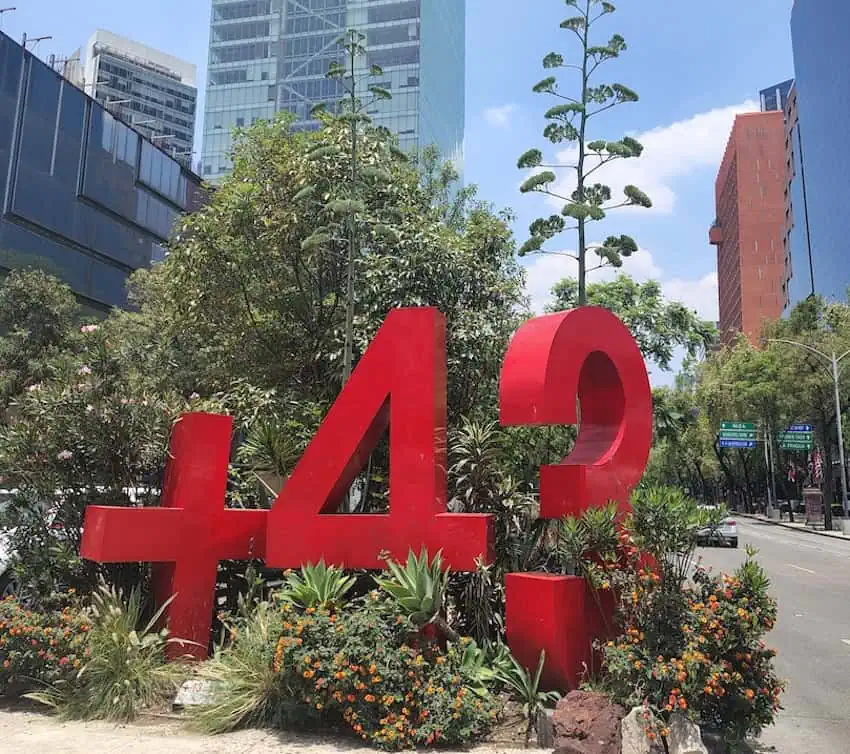 monument to the 43 missing students