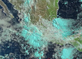 Flossie developing off Mexico's Pacific coast