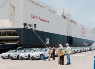 BYD ship docking at a Mexican port