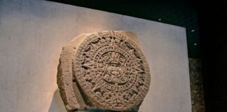 aztec calendar stone